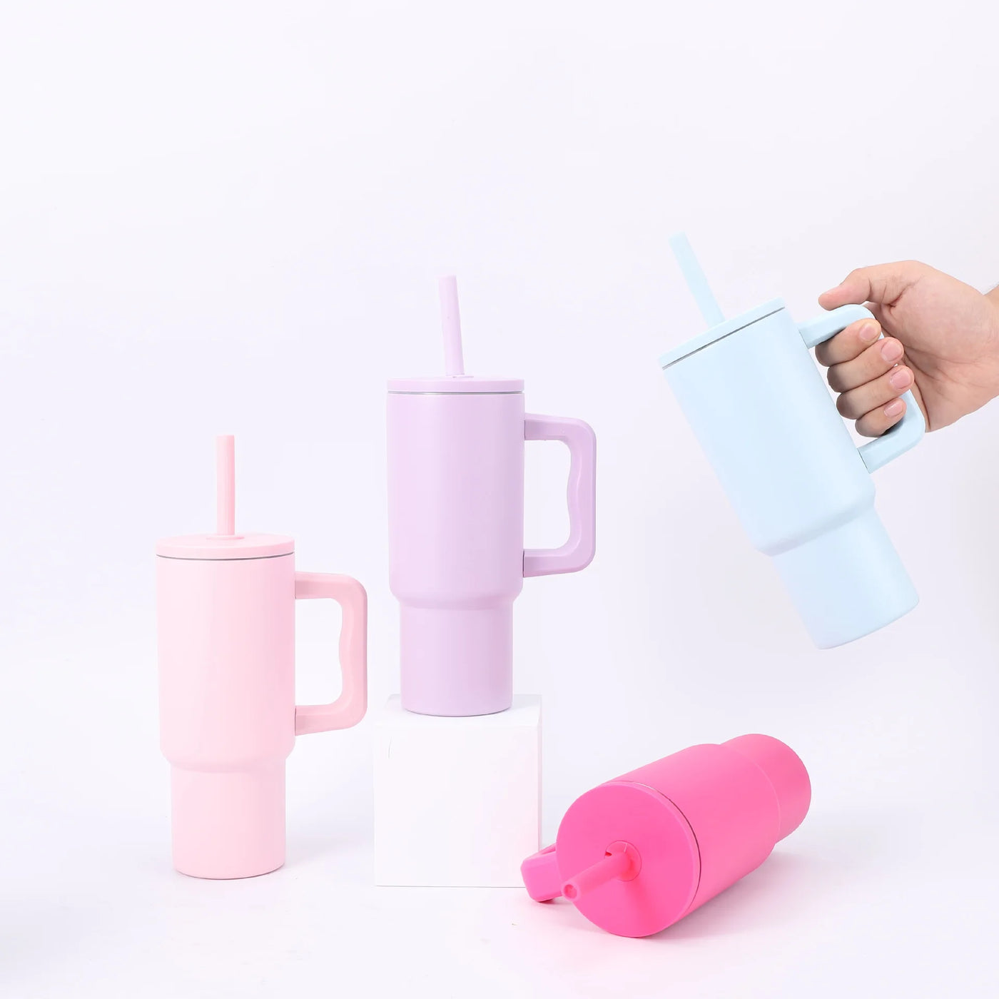 24OZ Car Thermos Cup With Straw Handle,Double Stainless Steel Flasks,Large Capacity Drinkware,Outdoor Ice Bullock Water Bottle - Fullshopping