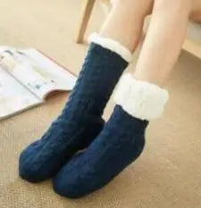 Oversized Hoodie Blanket & Socks - Fullshopping